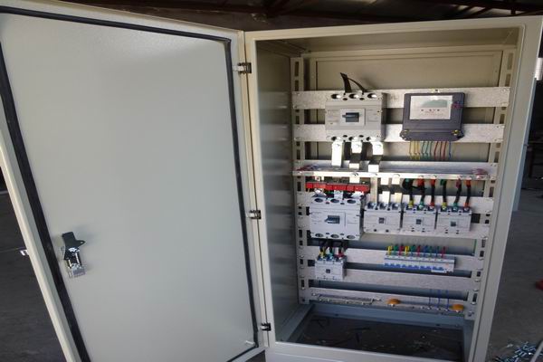 崇信配电柜-3683讲讲装修配电柜的特点及简